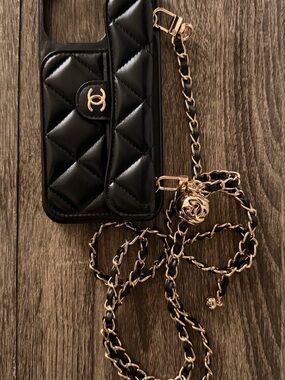 CHANEL Black Quilted Leather Phone Crossbody with Gold Chain